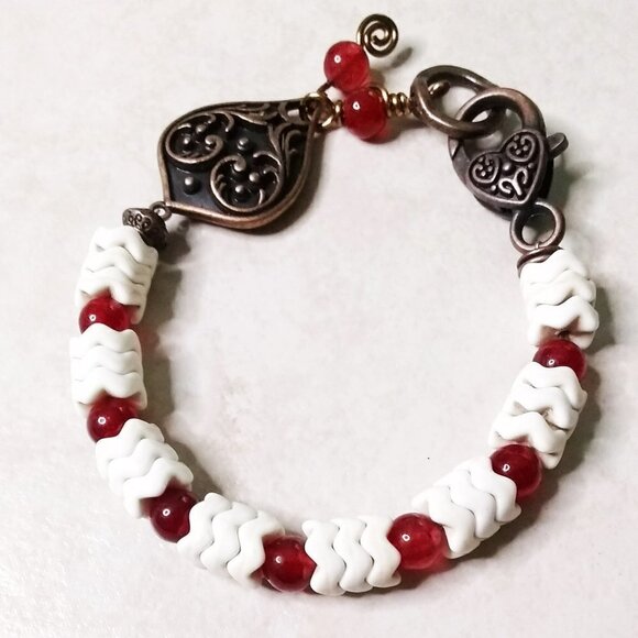 Gorgeous One-of-a-kind Bracelet - Red Agates + Creamy Howlite + Copper Elements - Picture 2 of 12